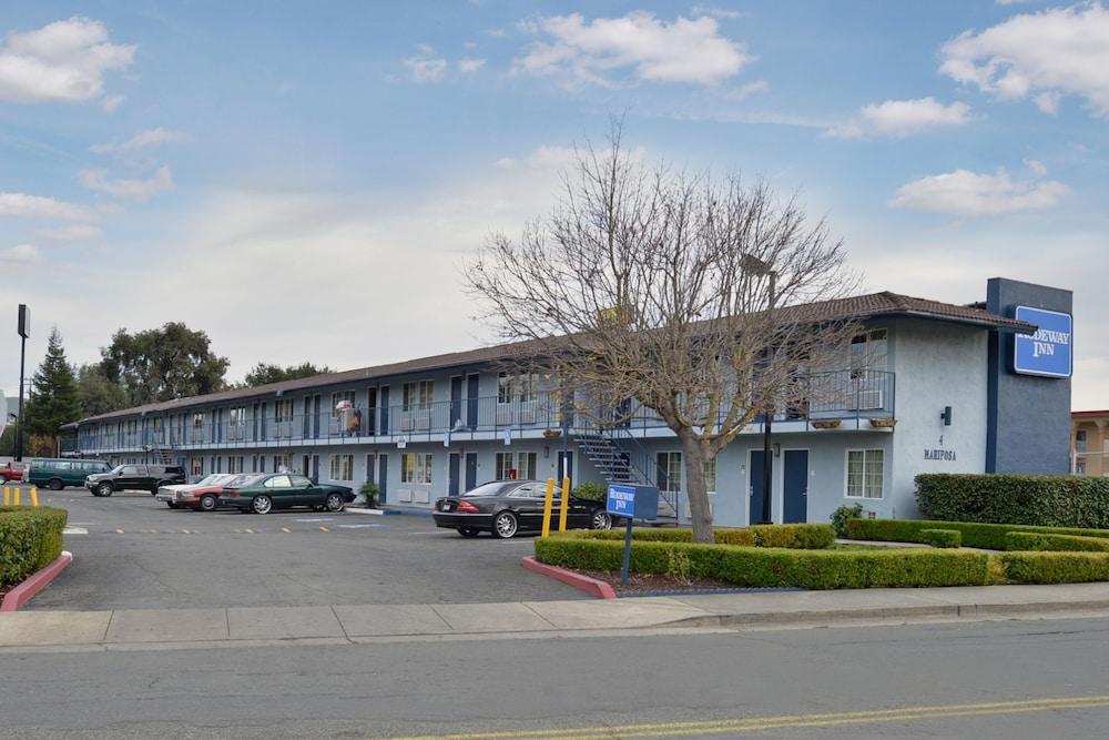Rodeway Inn Vallejo Exterior photo